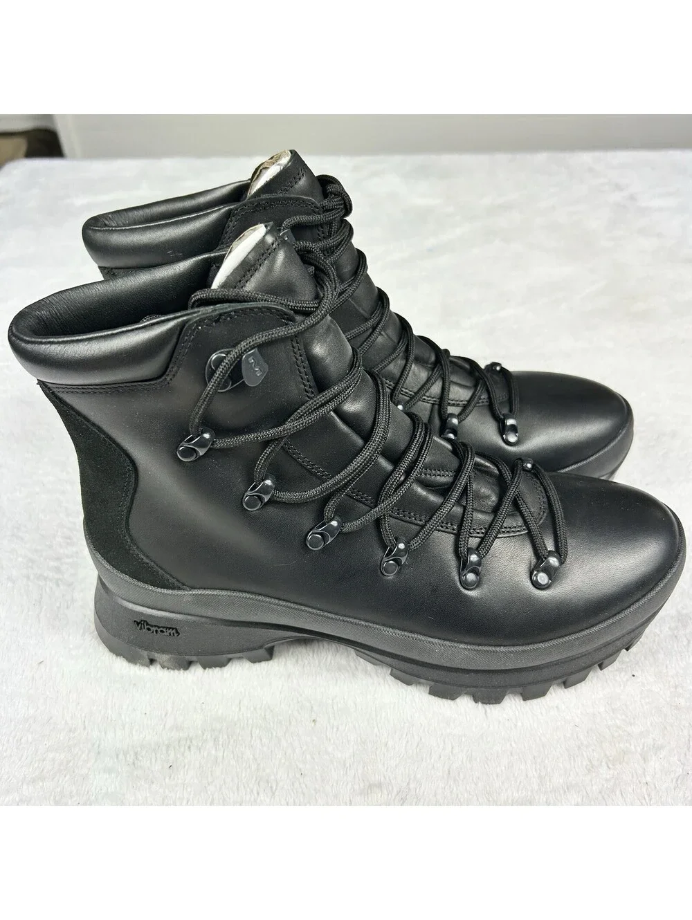 Merrell Bristol Mid Leather Hiking Boots Women’s Size 11 Black Leather New